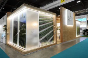 layout aperti e chiusi stand azienda agricola fratelli tedeschi vinitaly 2025